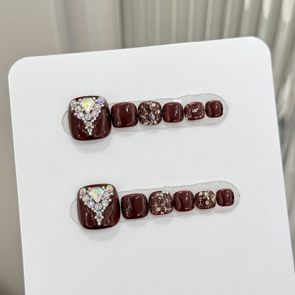 Handmade Luxury Press-on Nails | Reusable Custom Nail Art Set